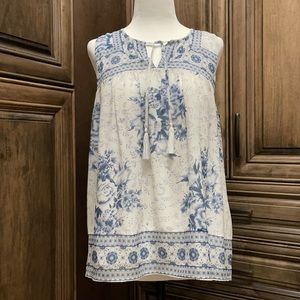 Romantic sleeveless Joie blouse